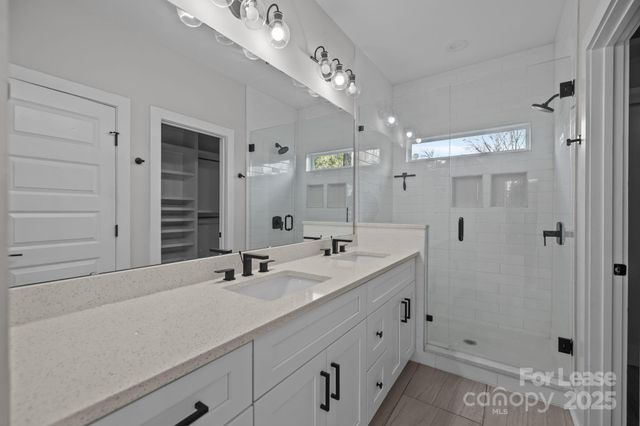 1644 Eastway Drive, Charlotte, NC 28205