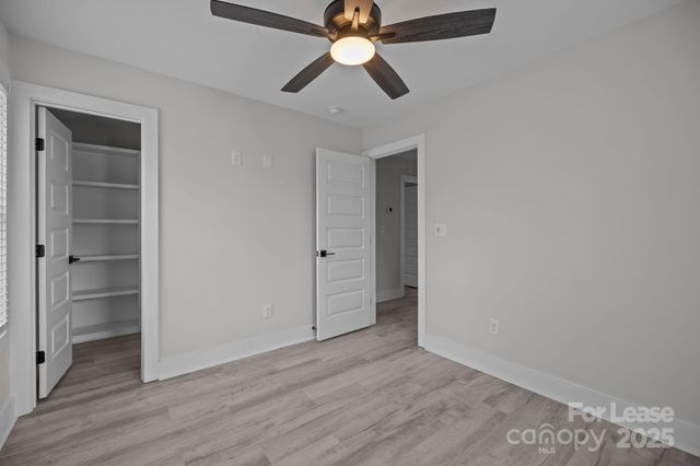 1644 Eastway Drive, Charlotte, NC 28205