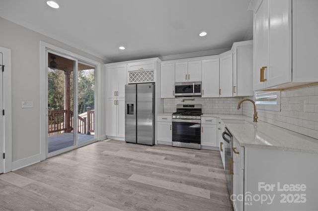 1644 Eastway Drive, Charlotte, NC 28205