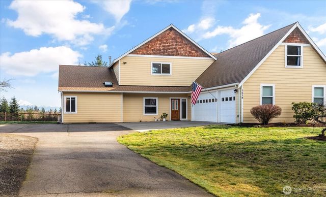 1419 Blackberry Lane, Oak Harbor, WA 98277