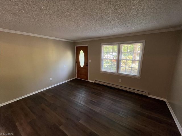 2890 Beta Street, Pfafftown, NC 27040