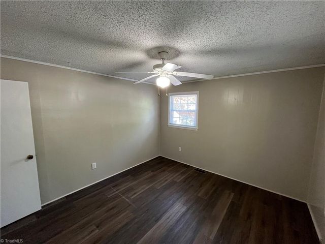 2890 Beta Street, Pfafftown, NC 27040