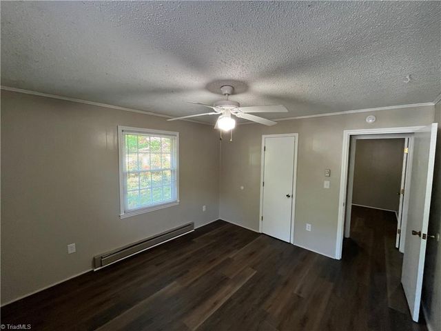 2890 Beta Street, Pfafftown, NC 27040