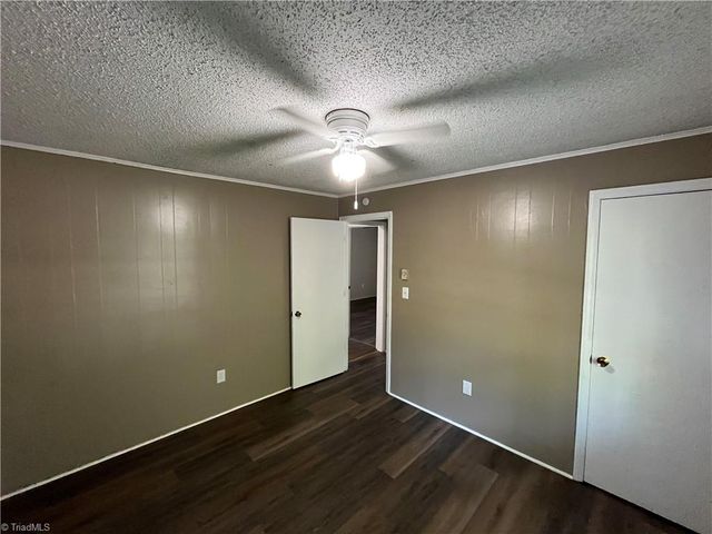 2890 Beta Street, Pfafftown, NC 27040