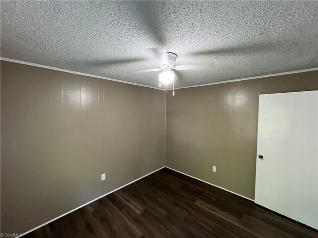 2890 Beta Street, Pfafftown, NC 27040