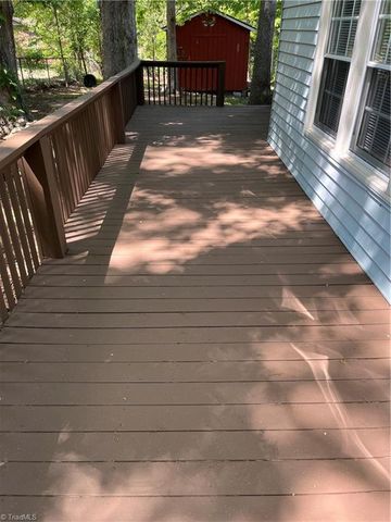 2890 Beta Street, Pfafftown, NC 27040