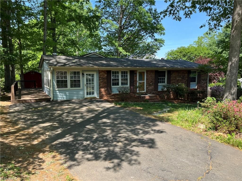 2890 Beta Street, Pfafftown, NC 27040