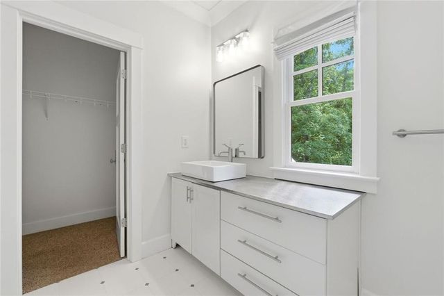 155 Reynolds Place, Fayetteville, GA 30215