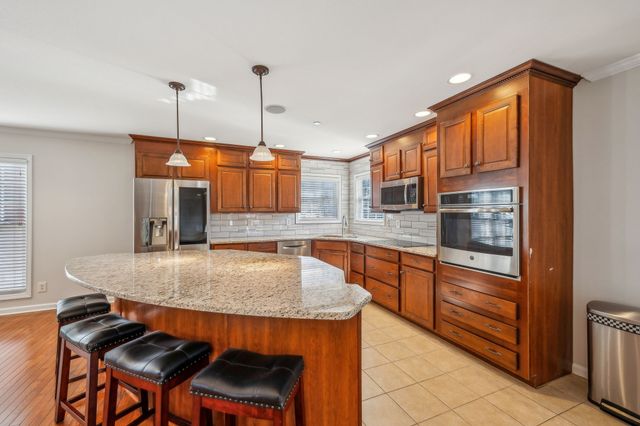 192 Winfrey Ct, Pleasant View, TN 37146