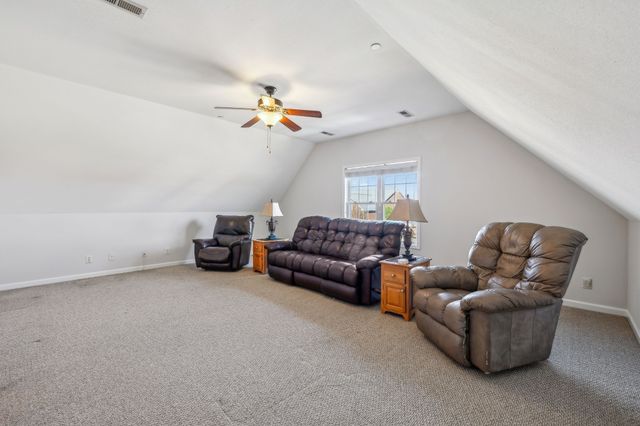 192 Winfrey Ct, Pleasant View, TN 37146