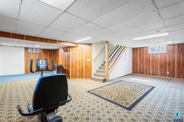 1120 N Summit Ave Avenue, Sioux Falls, SD 57104