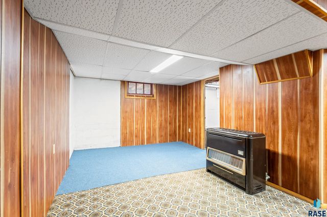 1120 N Summit Ave Avenue, Sioux Falls, SD 57104