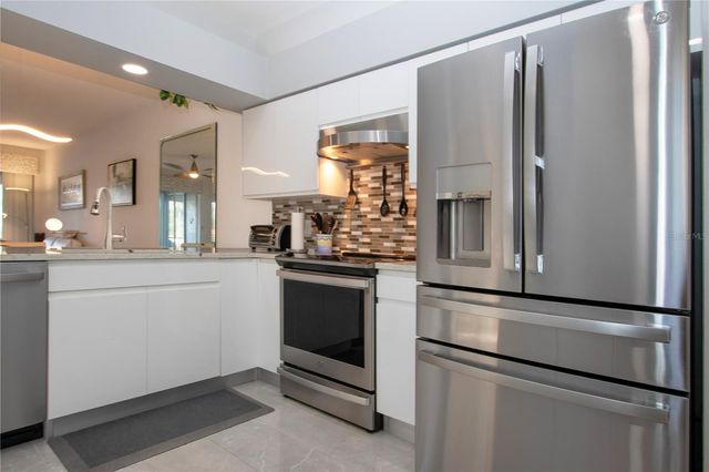 5163 CHASE OAKS DRIVE, Sarasota, FL 34241