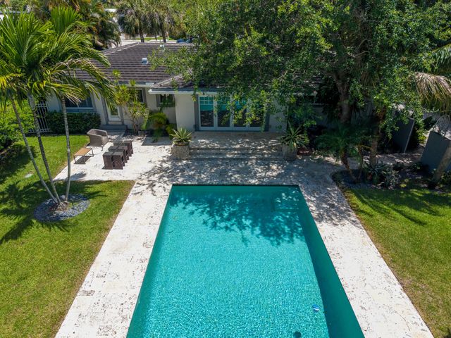 1635 Seabreeze Boulevard, Fort Lauderdale, FL 33316