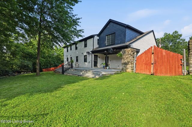 1007 Corn Island Ct, Louisville, KY 40207