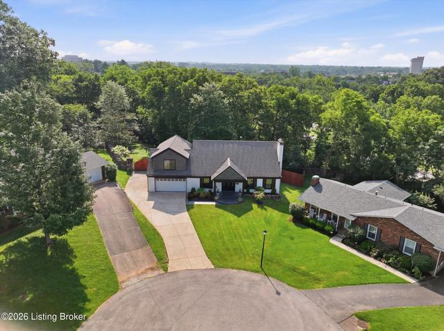 1007 Corn Island Ct, Louisville, KY 40207