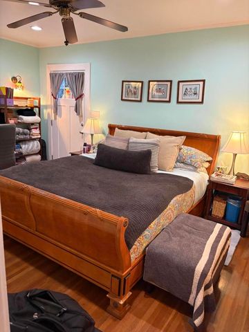 839 N Orange Drive, Los Angeles, CA 90038