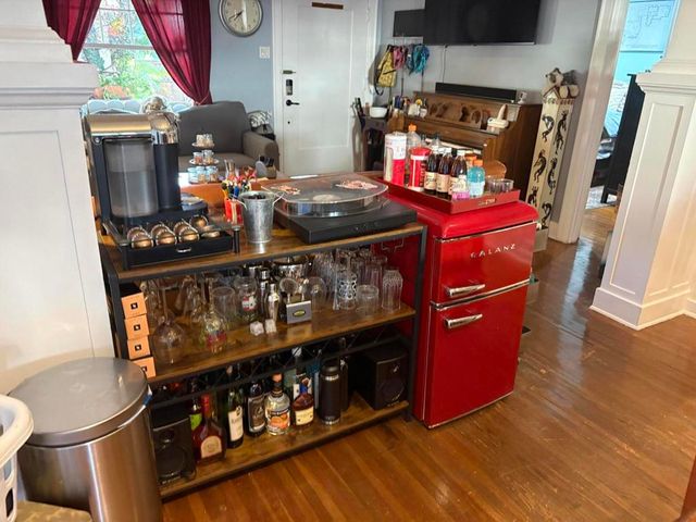 839 N Orange Drive, Los Angeles, CA 90038