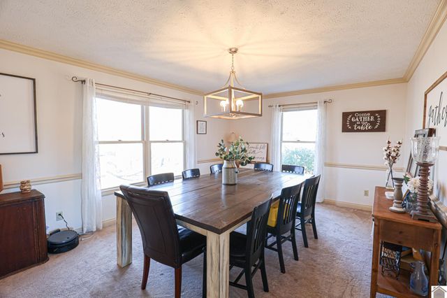 735 Christa Dr, Paducah, KY 42003