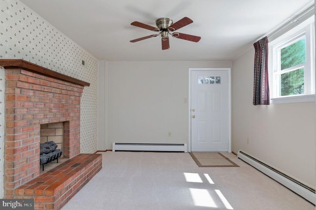 9608 LAFAYETTE AVE, Manassas, VA 20109