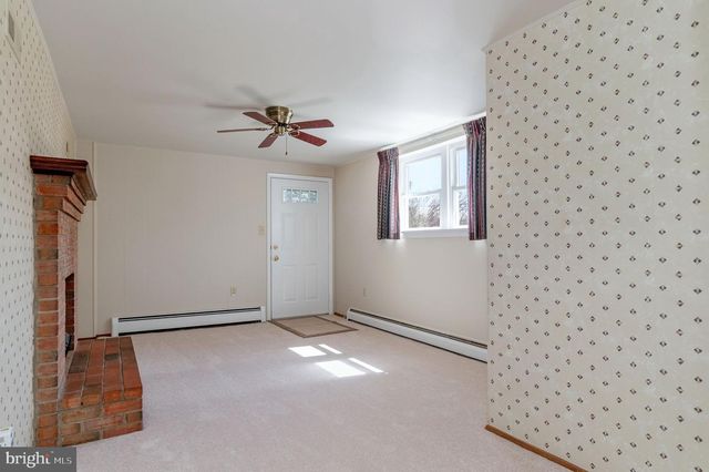 9608 LAFAYETTE AVE, Manassas, VA 20109