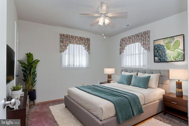 9608 LAFAYETTE AVE, Manassas, VA 20109