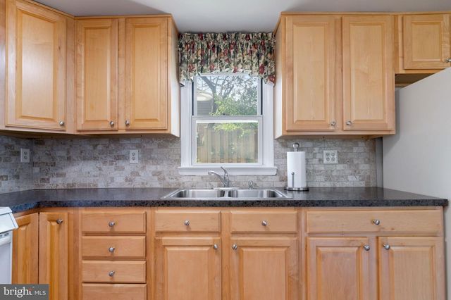 9608 LAFAYETTE AVE, Manassas, VA 20109