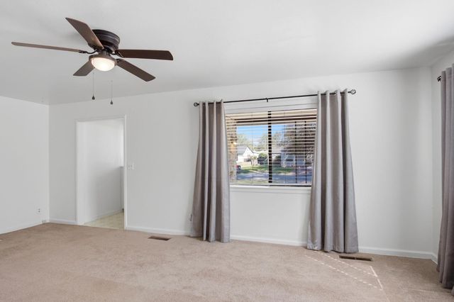 1438 Cahill Ave, Turlock, CA 95380