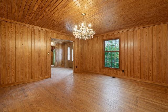 195 River Street, Ellijay, GA 30540