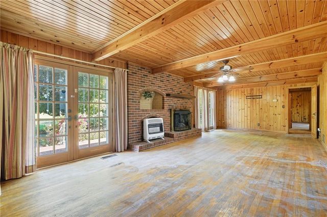 195 River Street, Ellijay, GA 30540