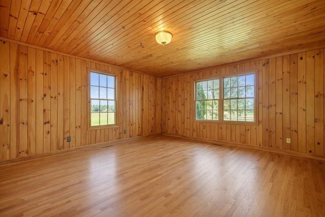 195 River Street, Ellijay, GA 30540