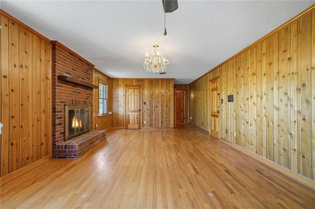 195 River Street, Ellijay, GA 30540