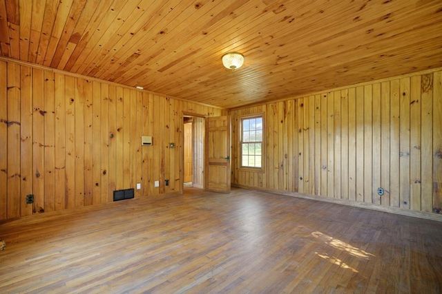 195 River Street, Ellijay, GA 30540