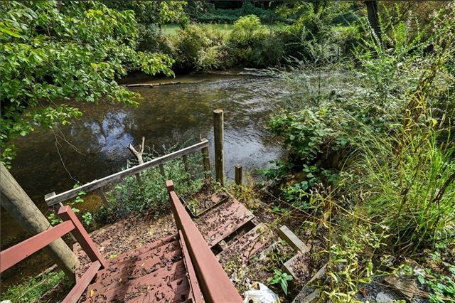 195 River Street, Ellijay, GA 30540