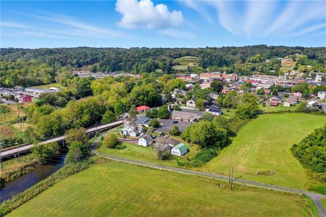 195 River Street, Ellijay, GA 30540