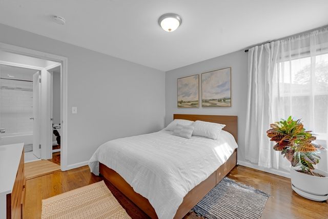 43 Grandview Ave, Worcester, MA 01603