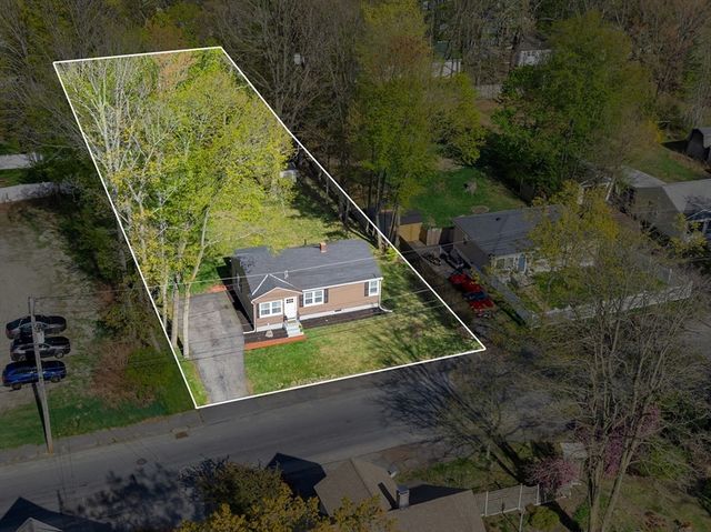 43 Grandview Ave, Worcester, MA 01603
