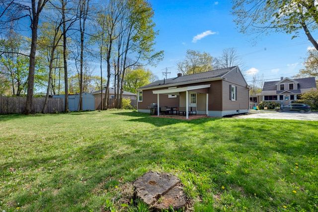 43 Grandview Ave, Worcester, MA 01603