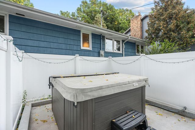 4128 Ewing Avenue S, Minneapolis, MN 55410