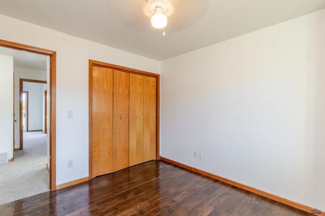 10304 CONCHO CT, Black Hawk, SD 57718