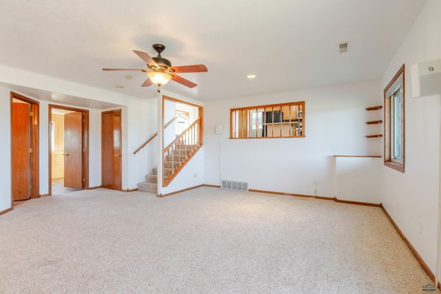 10304 CONCHO CT, Black Hawk, SD 57718