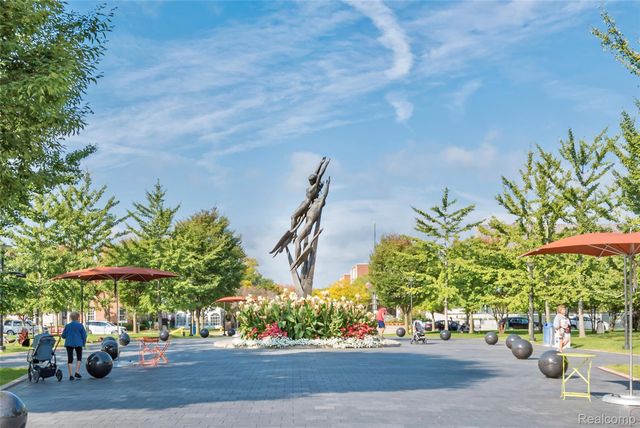 411 S Old Woodward Avenue 529, Birmingham, MI 48009