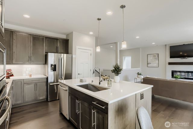 3932 242nd Street SE, Bothell, WA 98021