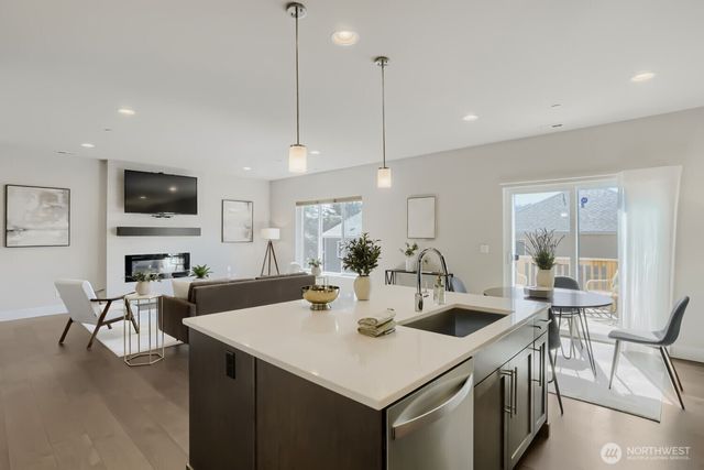 3932 242nd Street SE, Bothell, WA 98021