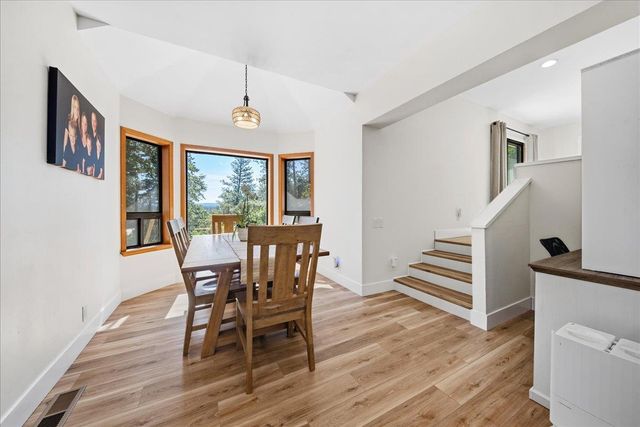 175 Meadow Gate Rd, Meadow Vista, CA 95722