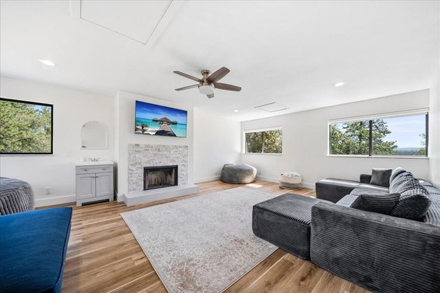 175 Meadow Gate Rd, Meadow Vista, CA 95722
