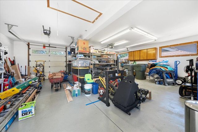 175 Meadow Gate Rd, Meadow Vista, CA 95722