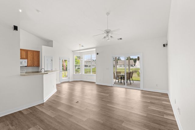 823 Brookline Dr., Myrtle Beach, SC 29579