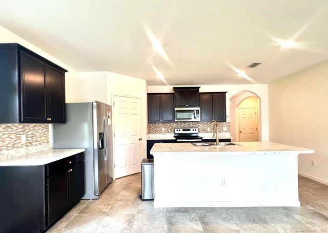 341 SW Ridgecrest Drive, Port St. Lucie, Port St Lucie, FL 34953