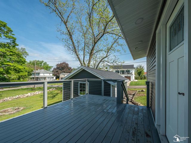 6621 Devils Lake Highway, Manitou Beach, MI 49253